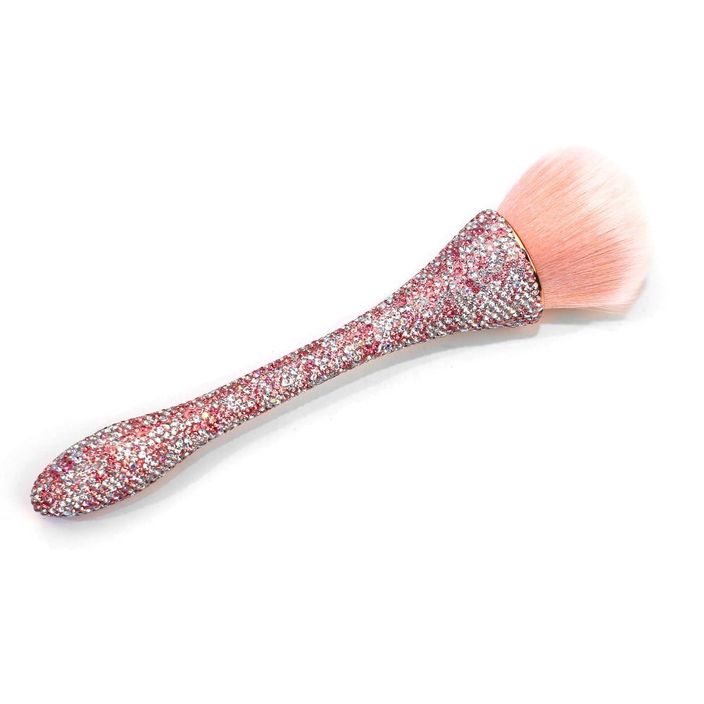 WOKOTO convenient nail-dust brush for clean, pristine nails after every session.