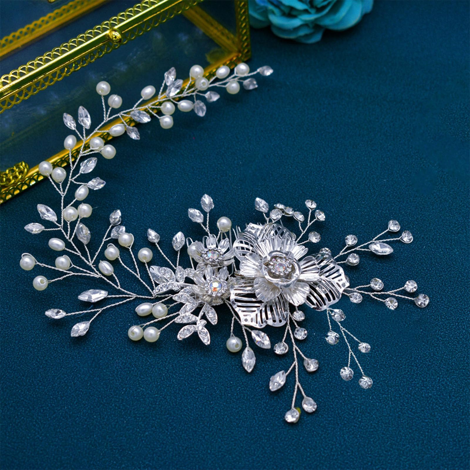 WONRLUA long bridal headpiece shown on model for all hair lengths.
