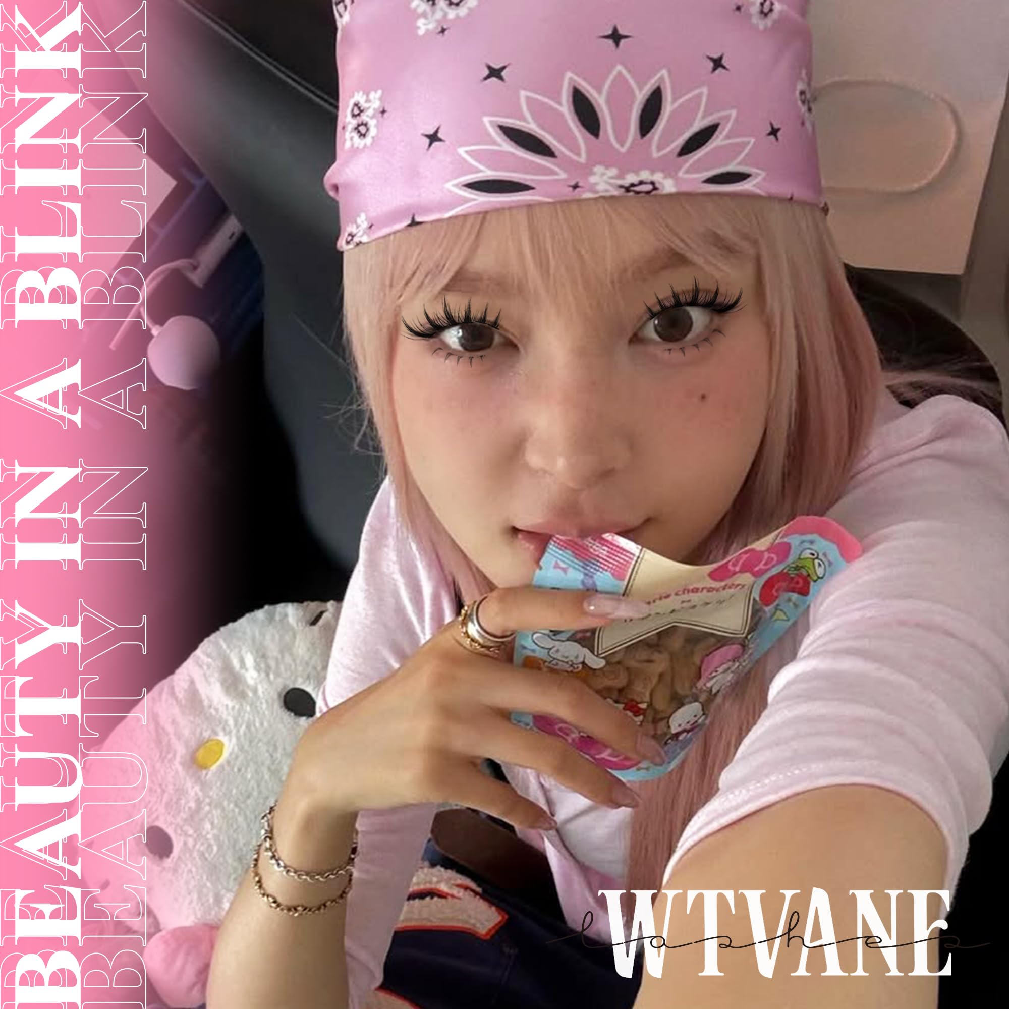 WTVANE clear-band lashes close-up for seamless bottom lash integration