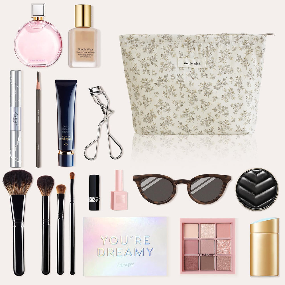 Wudygirl durable cosmetic bag double-layer construction offers lasting resilience and tactile luxury.