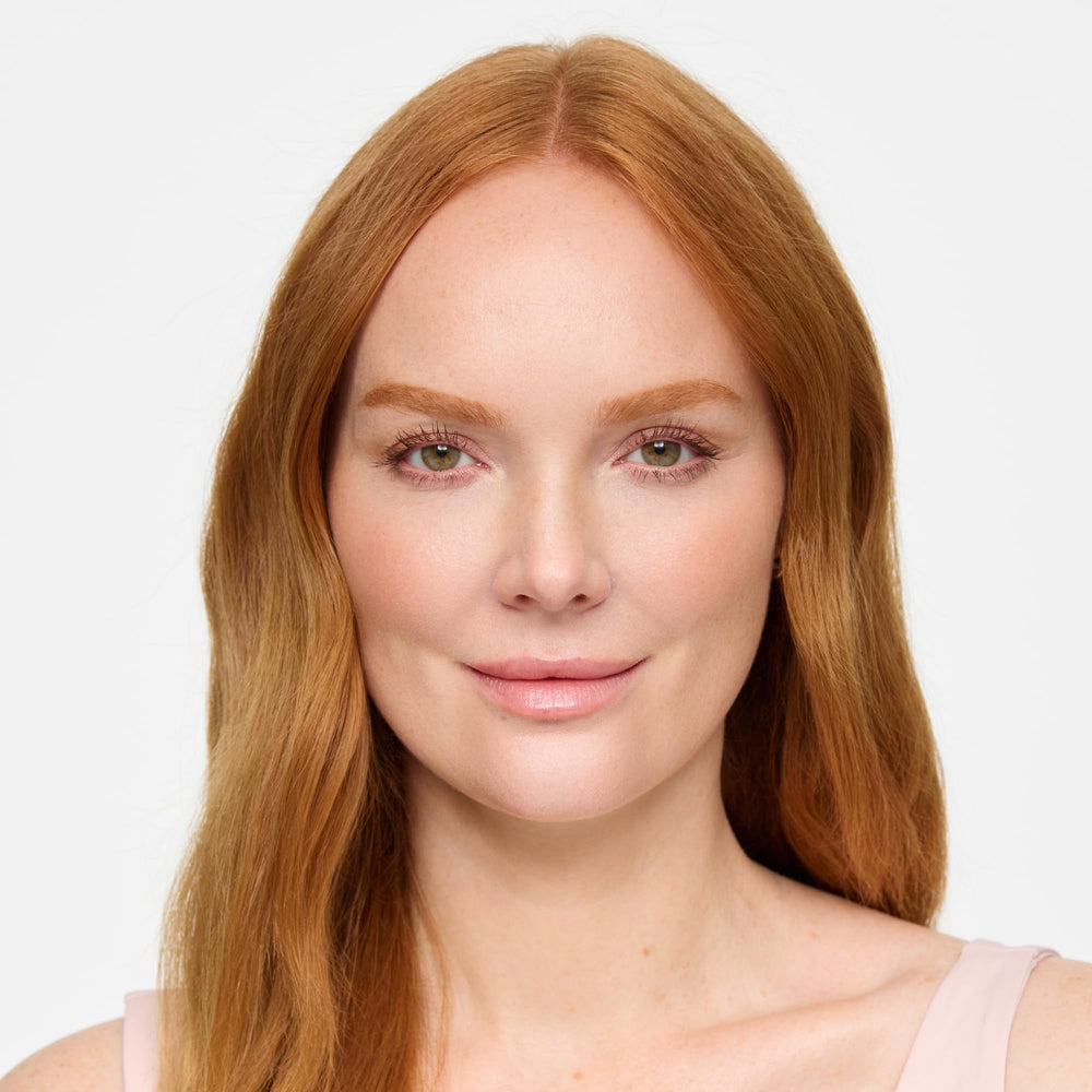 WUNDERBROW Eyebrow Gel auburn waterproof test with smudge-proof results