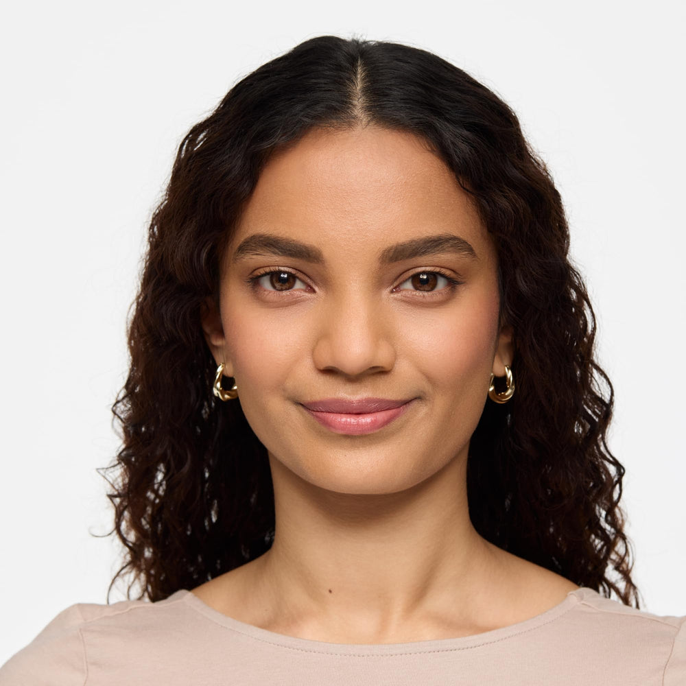 WUNDERBROW swatch on skin demonstrates color match and blendability.