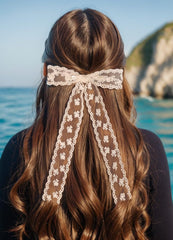 XFYUZUR lace hair clip white highlights versatile styling for daily outfits.