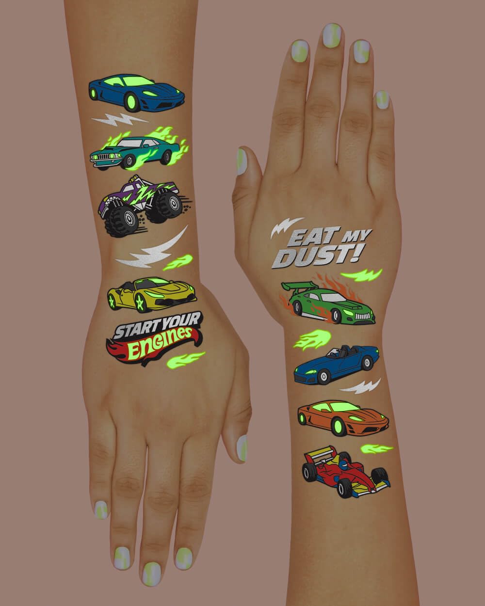 xo, Fetti two-sheet set delivers 42 vibrant designs for a race-themed party.