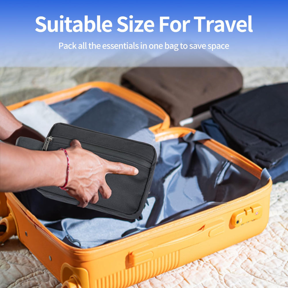 XQXA Toiletry Bag black makes a thoughtful gift for travelers.