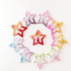 Yaokua star clips worn by kids at a festive party.