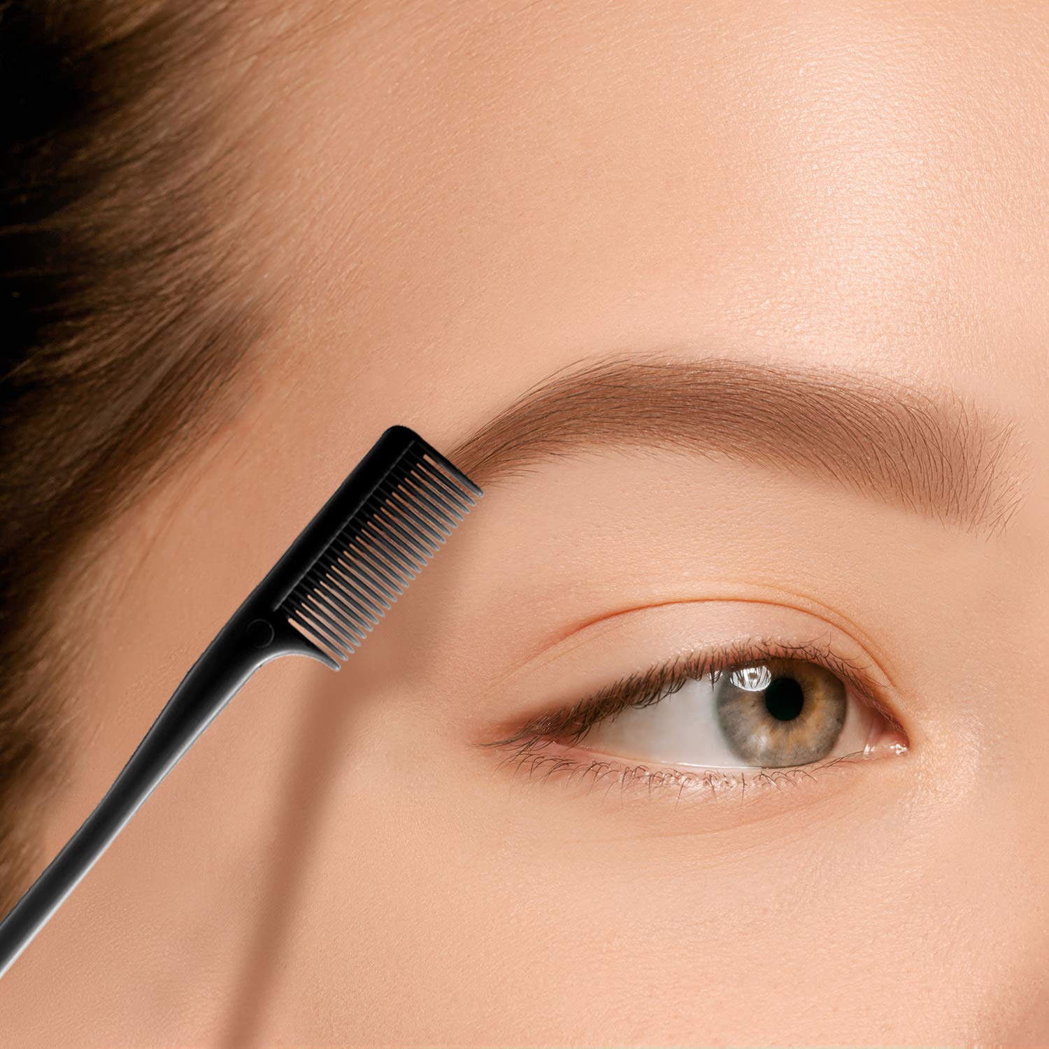 Yaomiao ABS plastic brushes feel lightweight yet durable for daily use.