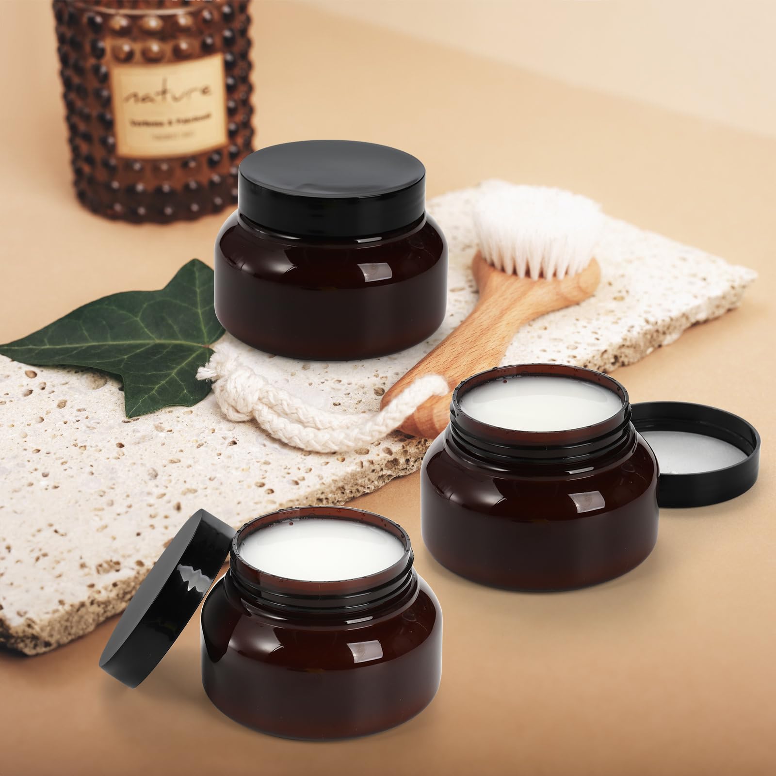Yarlung brown body butter container with lid keeps creams fresh on the go.