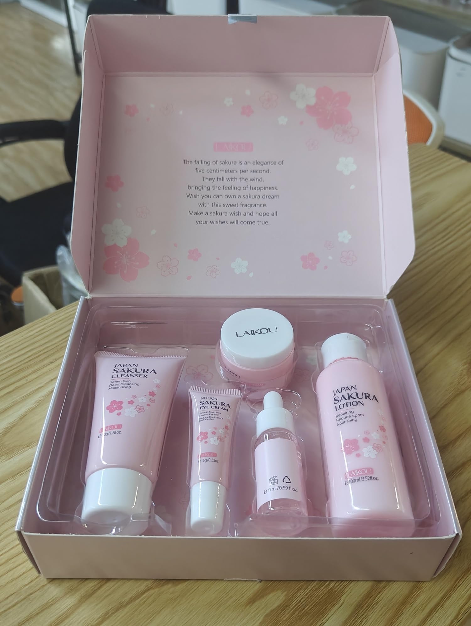 Yasovigi Sakura Gift Pack elegant packaging for gifting.