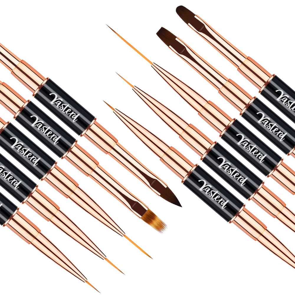 Yasterd liner brush close-up, long clean lines for nails.