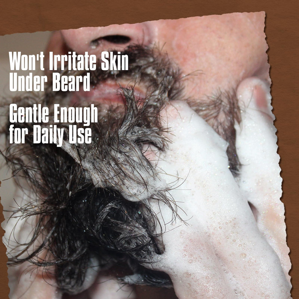 YEALIR silicone beard brush close-up demonstrates detangling and dander removal.