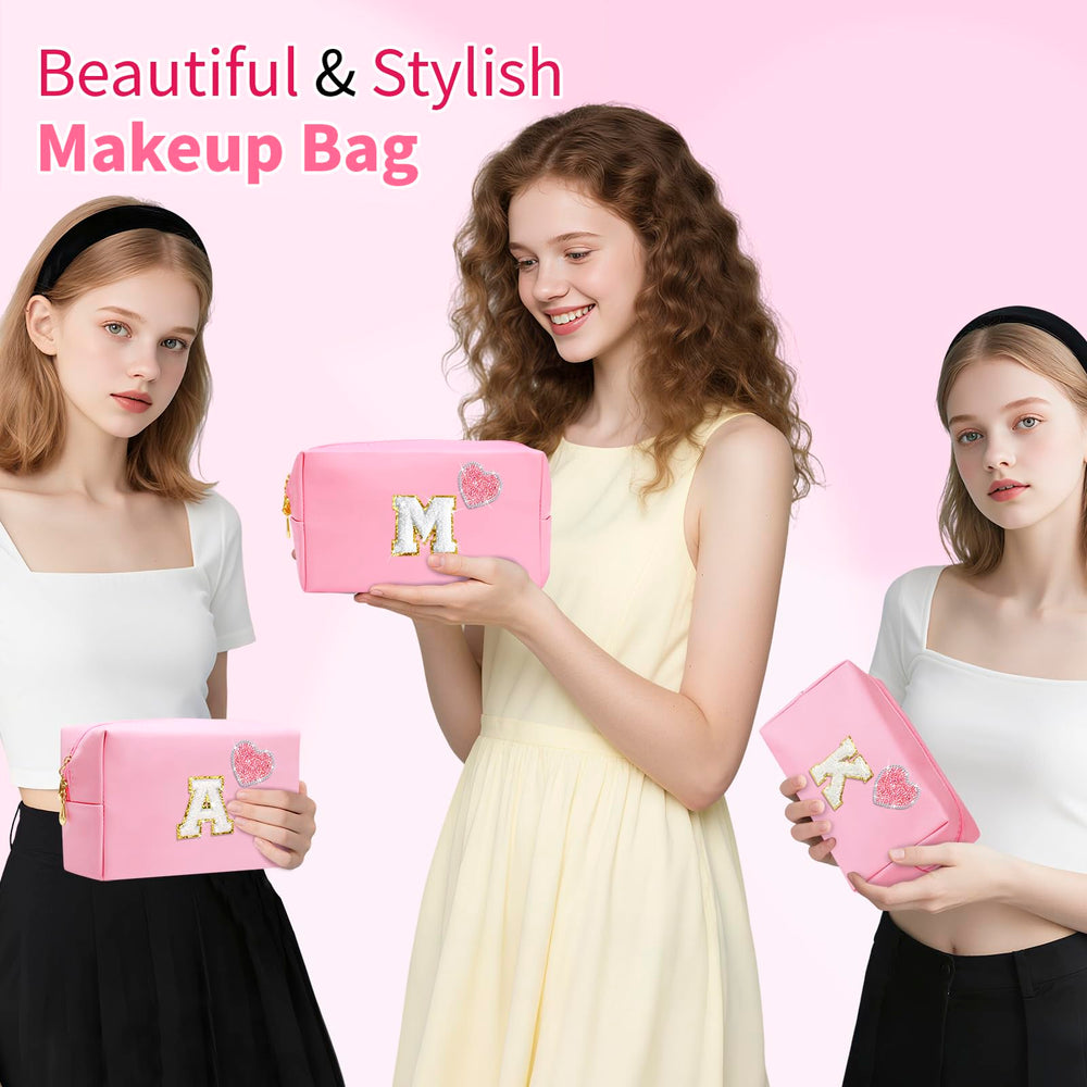 YILANCOL makeup bag zipper close-up showing smooth, sturdy metal zipper