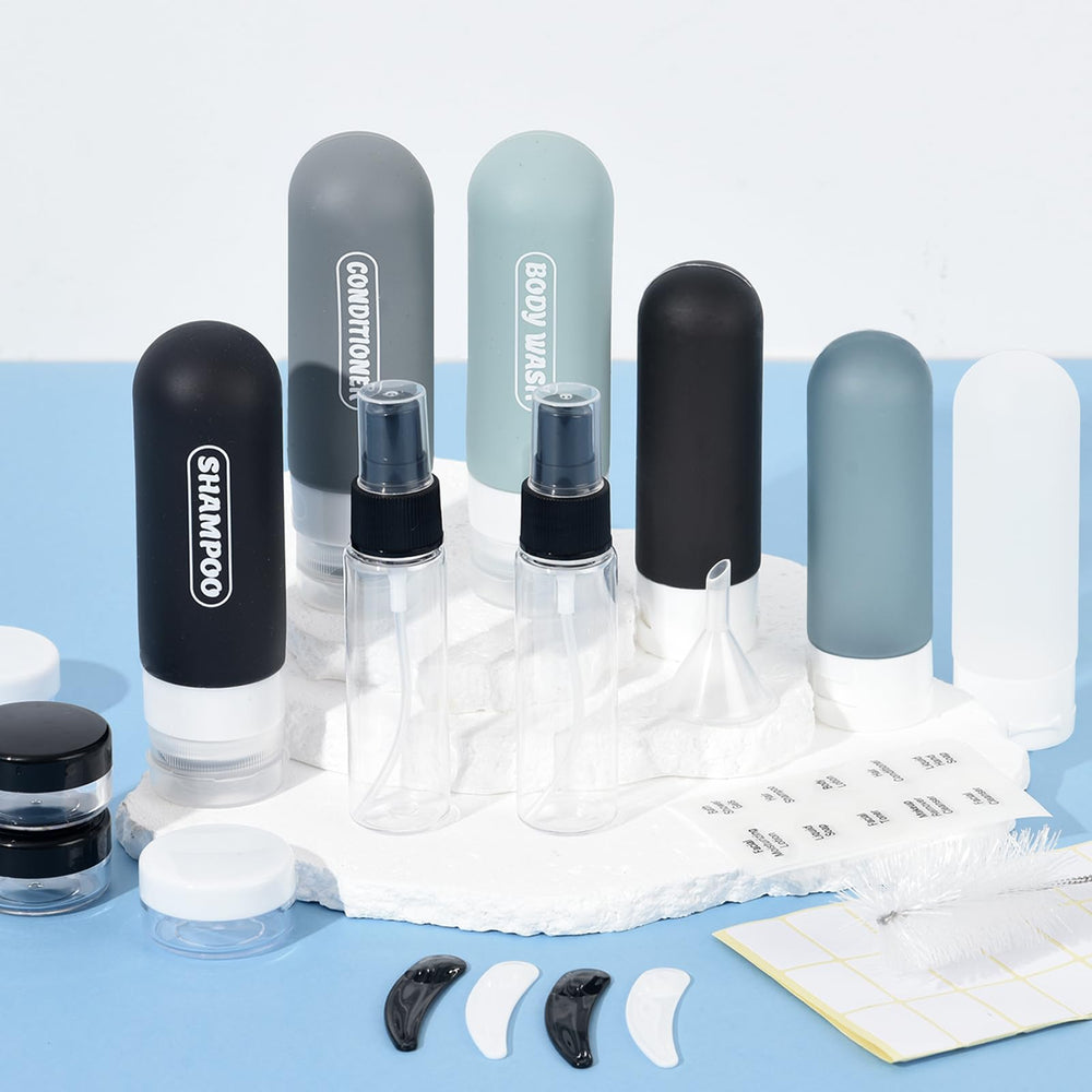 YNSHOUNA transparent makeup bag keeps travel essentials organized.