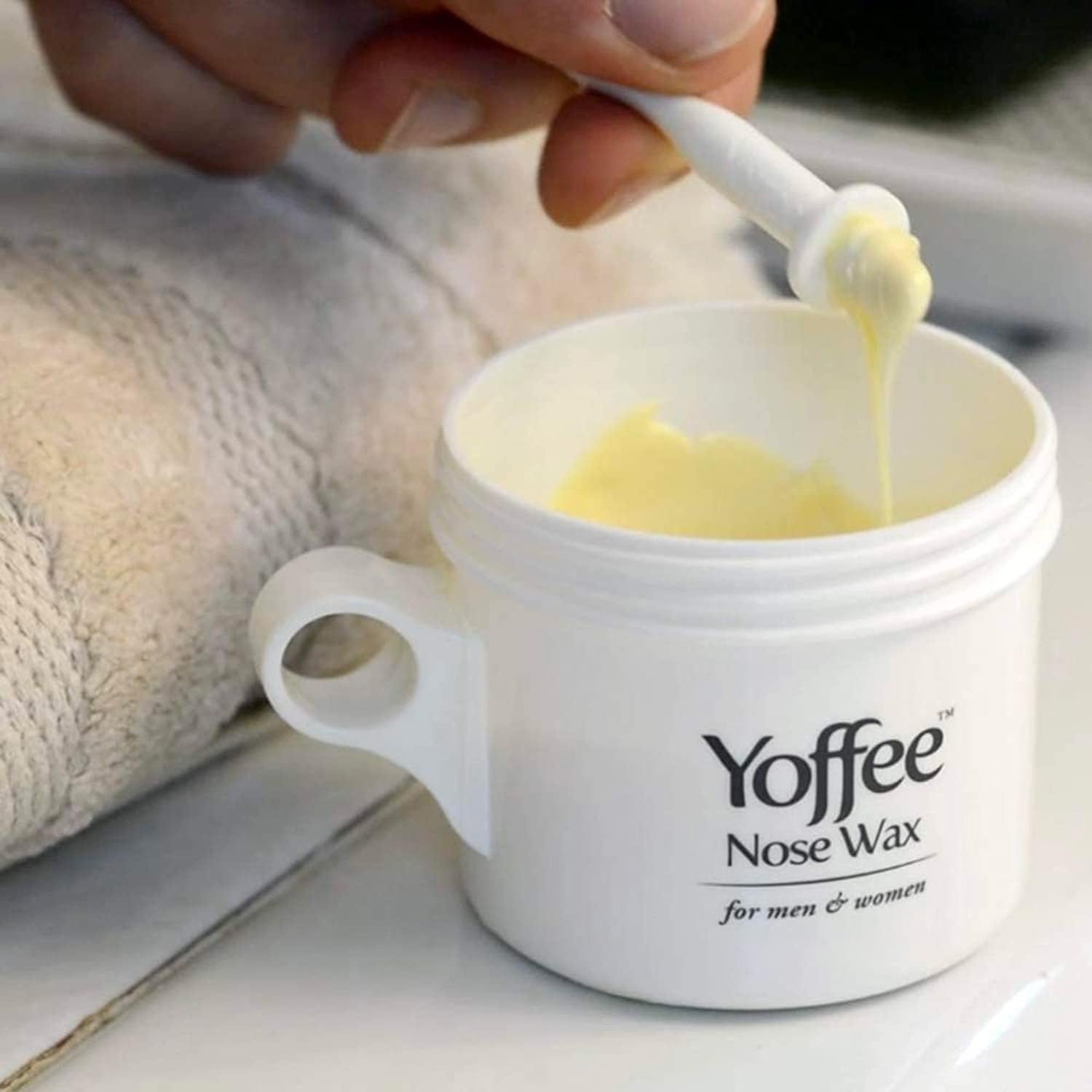 Yoffee nasal hair kit before-and-after visual suggests tidy results