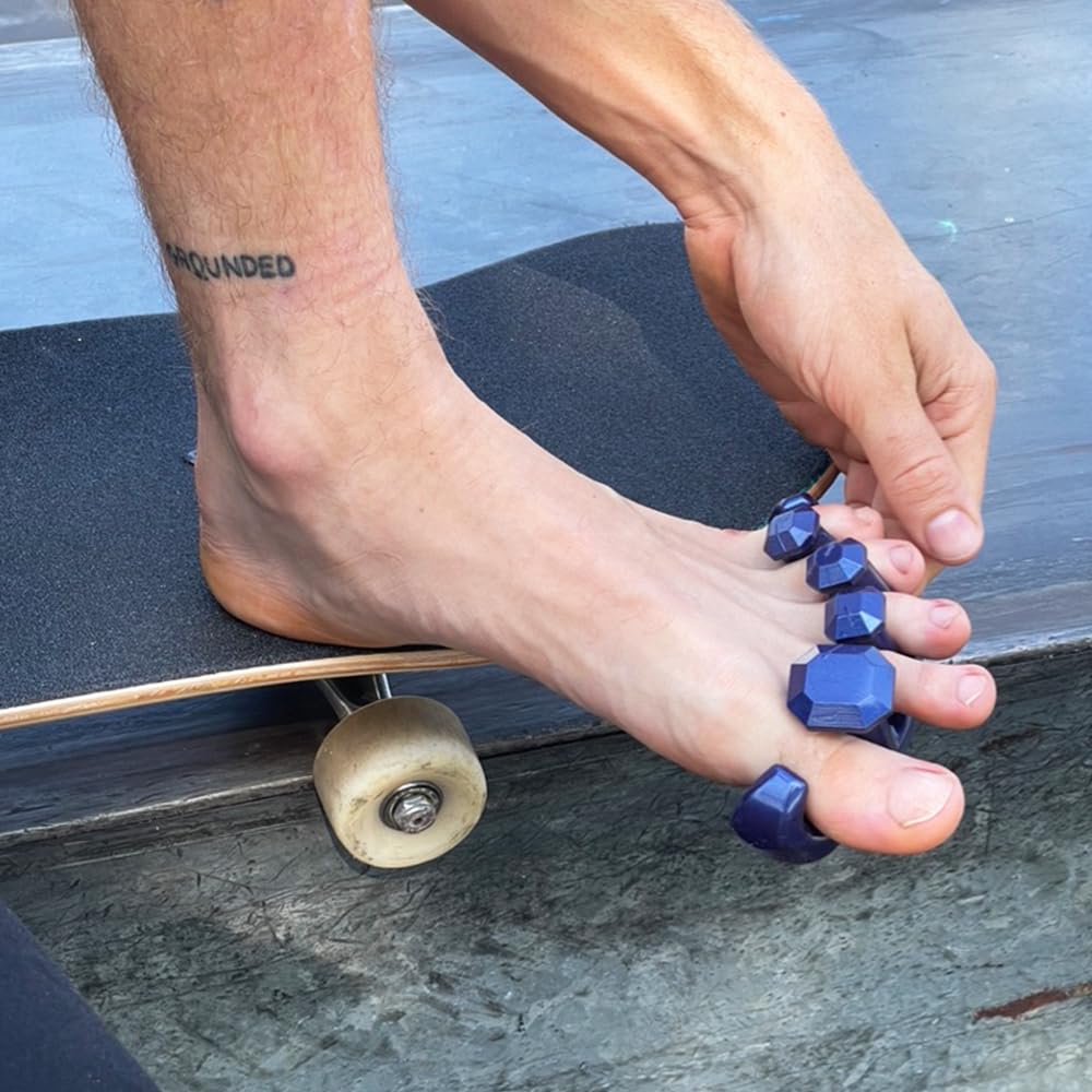 YogaToes Gems for Men US-made label indicates premium, BPA-free toe spacers.