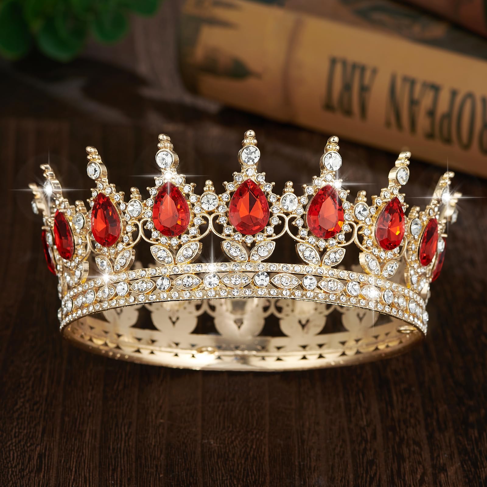 YOUlDIANZI alloy-rhinestone-diamond-look crown highlights durable sparkle for long wear.