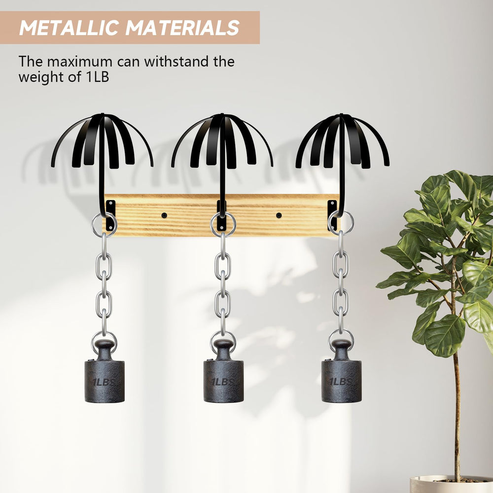 Yumkfoi versatile stand also accommodates masks and hats.