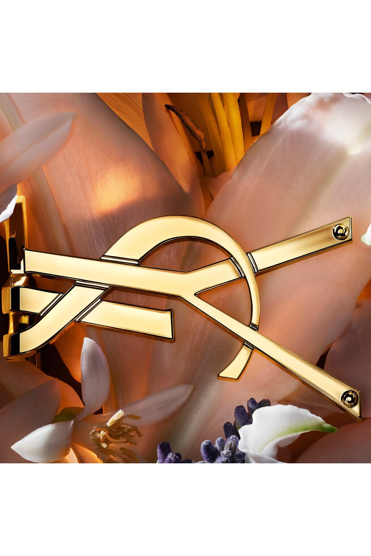 Libre Flowers and Flames cap detail suggesting a confident night-out scent.