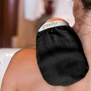 Zakia's Morocco Kessa glove highlights microdermabrasion texture for gentle exfoliation.