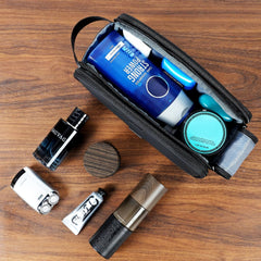 ZEEMO Dopp Kit full-open double-side layout enables quick access to items.