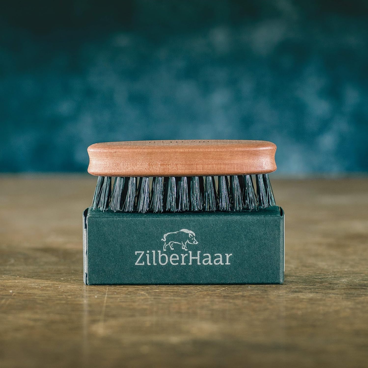 ZilberHaar gift-for-men pocket brush photo suggests thoughtful beard grooming present