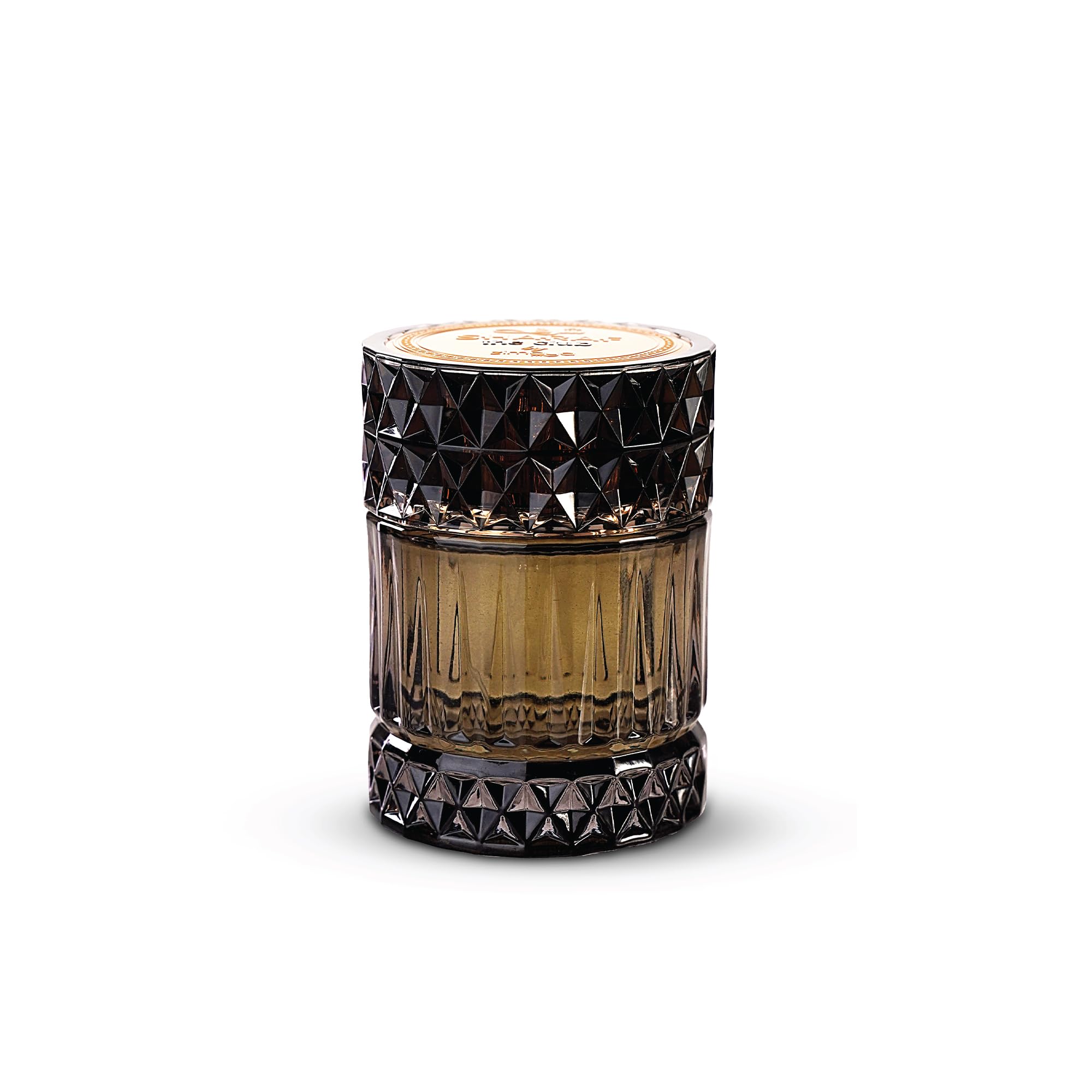 Zimaya Sharaf bottle pour showcases a bold, long-lasting scent for evening wear.
