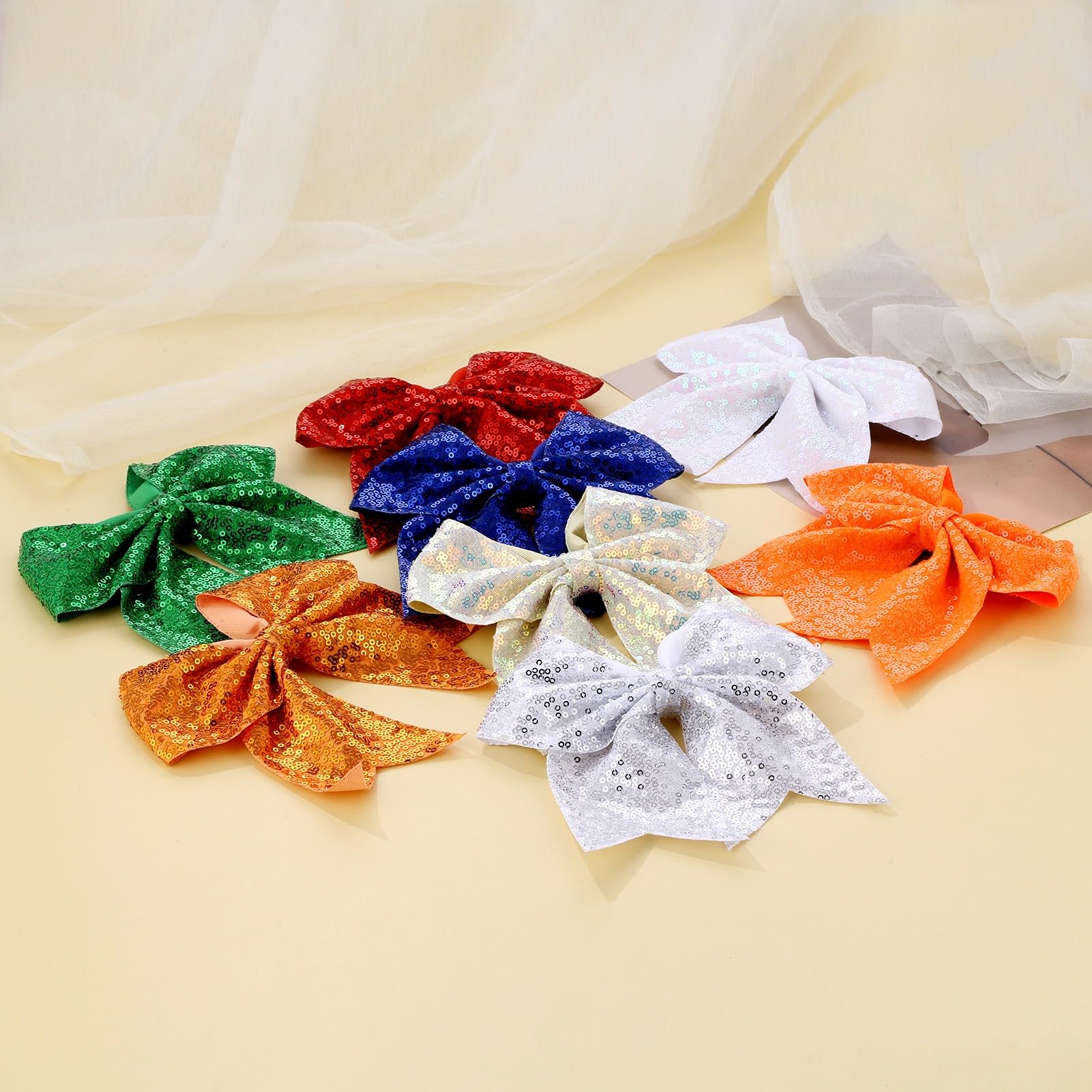 Zolyco green bow used to decorate backpacks and lockers.