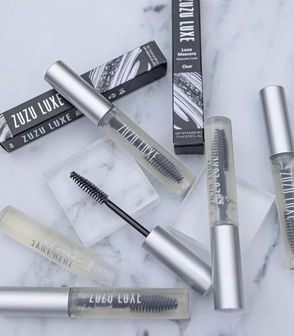Zuzu Luxe Luxe Mascara Onyx final look with natural black tone